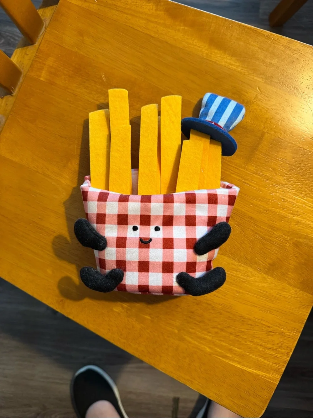 Cute kohls french fries decor!! Fun and festive